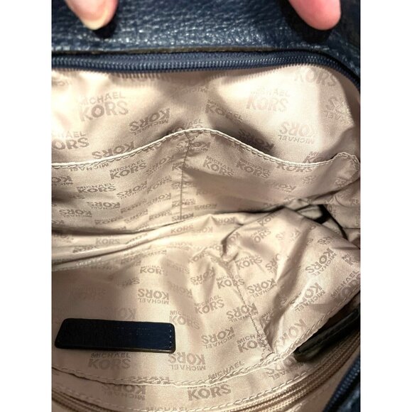 Michael Kors Medium Navy Blue Subtle Leather Shoulder Crossbody Bag Outside Pock - Picture 5 of 15